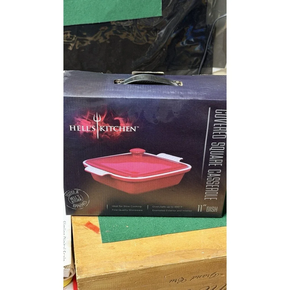 Hell's Kitchen Covered Square Casserole‎ Dish 11